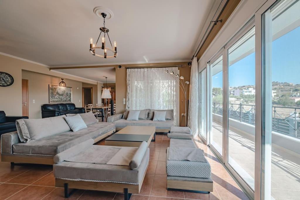 Villa Fran & Paul Kalivia Thorikou Экстерьер фото
